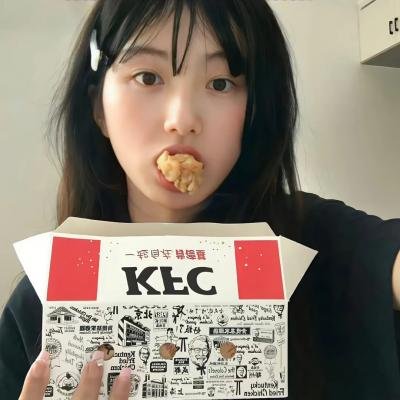 女机械人